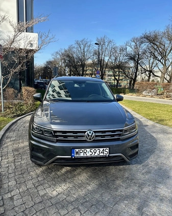 Volkswagen Tiguan Allspace cena 115000 przebieg: 106000, rok produkcji 2021 z Warszawa małe 211